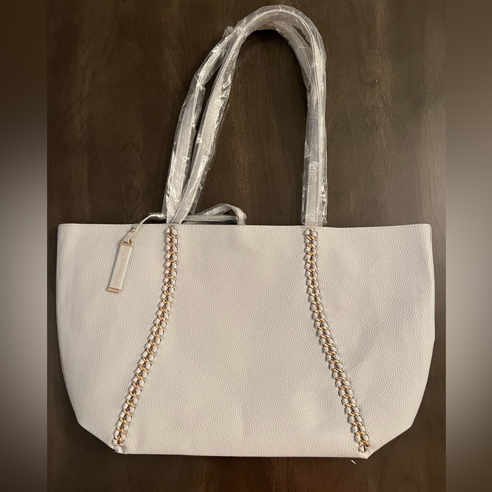 NWT Badgley Mischka Vegan Leather Decorative Chain Tote